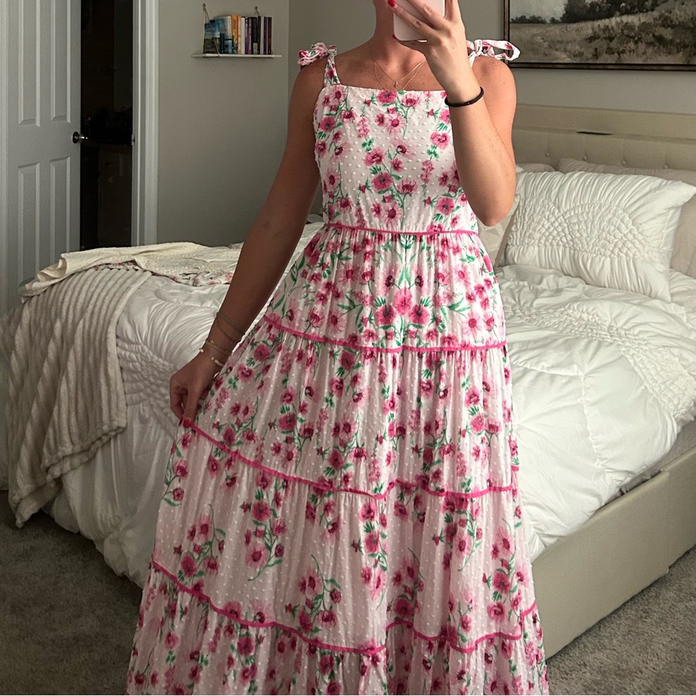 Crown & Ivy Pink Floral Maxi Dress